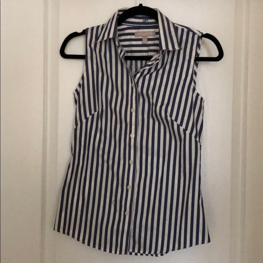 Banana Republic Sleeveless Button Up